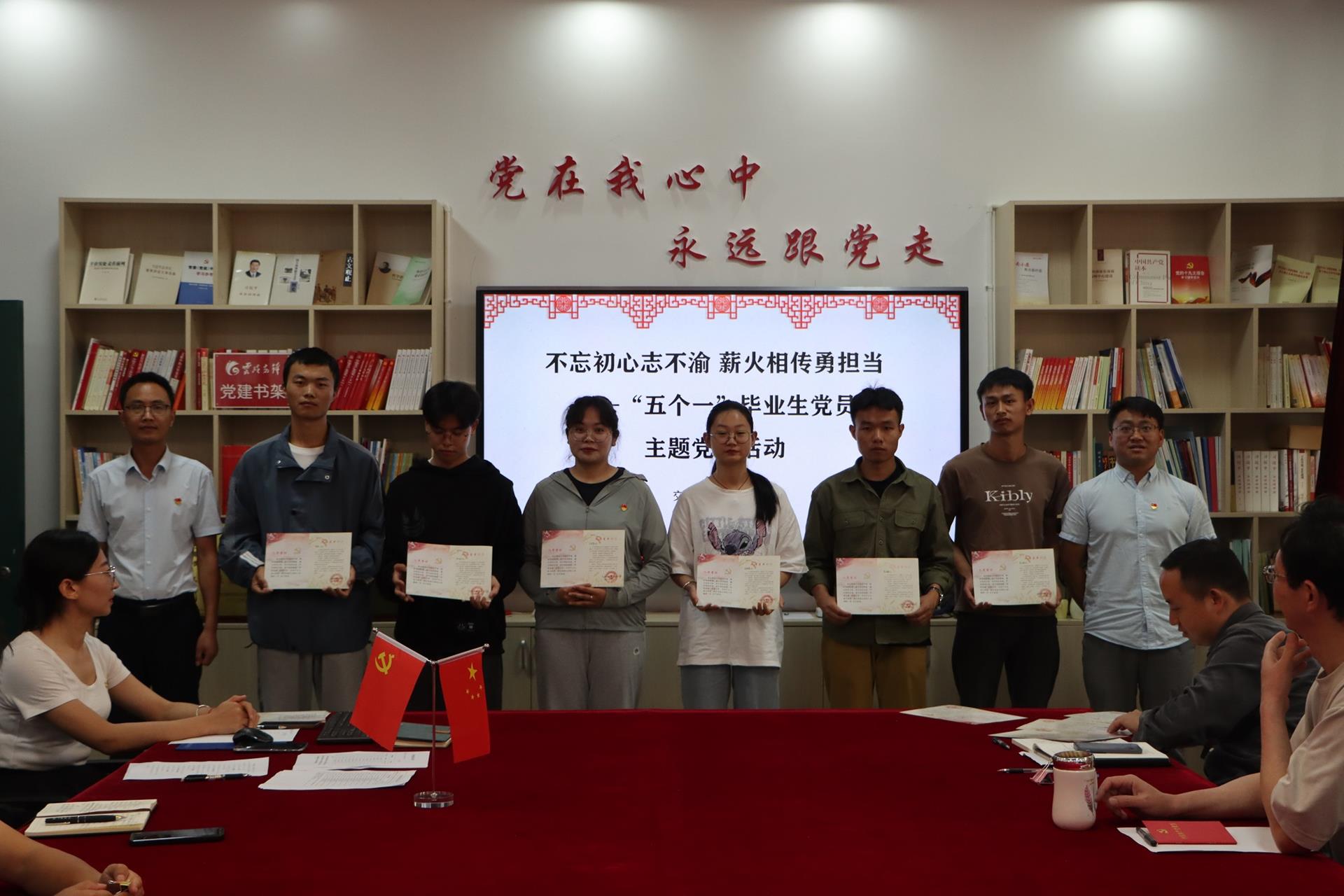 5acf572e6b3b460fa6952867bd258ef8.jpg 5acf572e6b3b460fa6952867bd258ef8.jpg