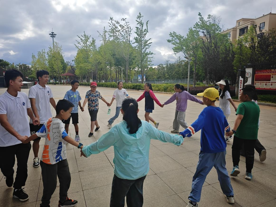 484371cf409a4dcdaff3209c3542816a.png 484371cf409a4dcdaff3209c3542816a.png