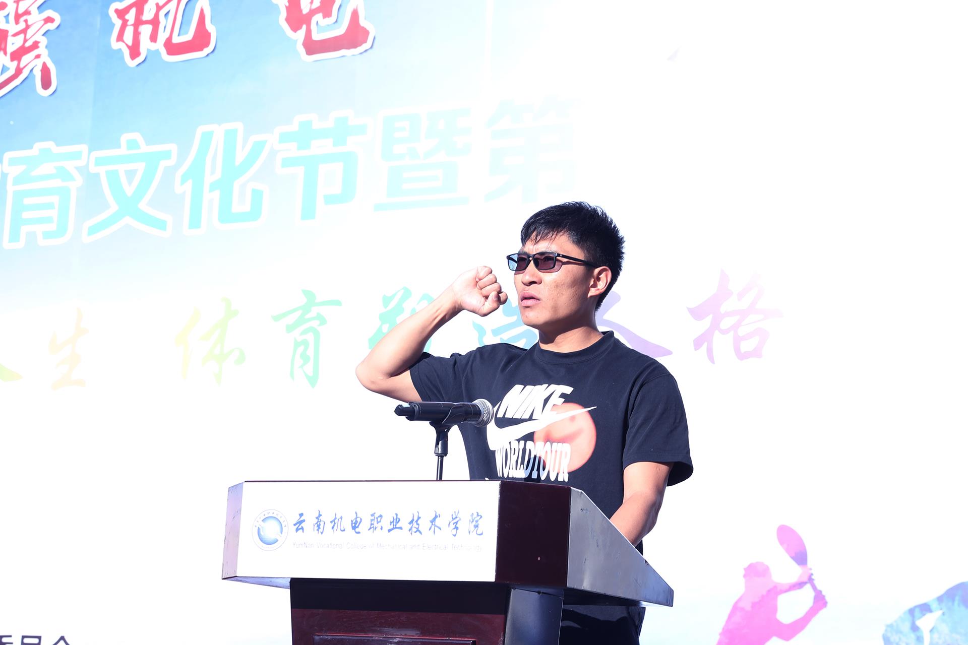 e4f0125c0fc2410296c3f40485644b46.jpg e4f0125c0fc2410296c3f40485644b46.jpg