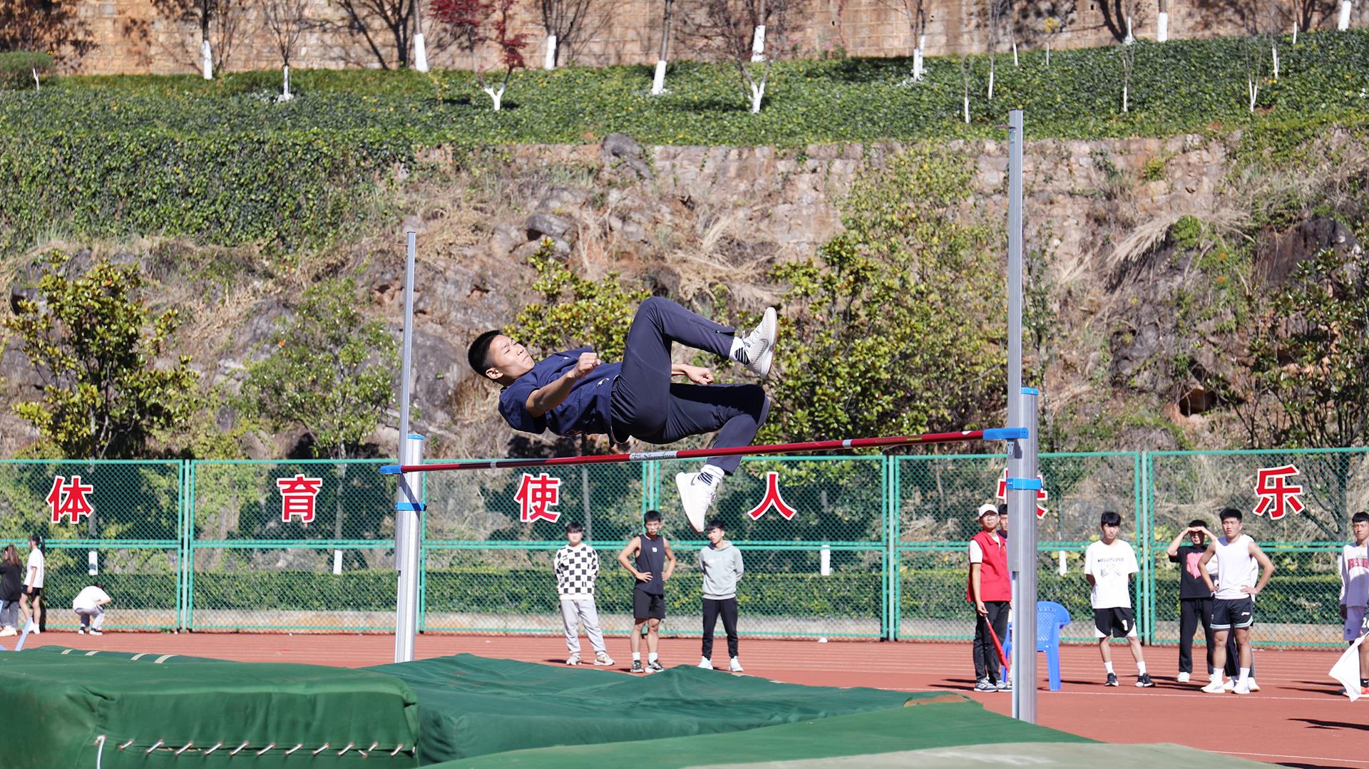 0813d2f0eaa4438c991f96016e80bcfa.jpg 0813d2f0eaa4438c991f96016e80bcfa.jpg