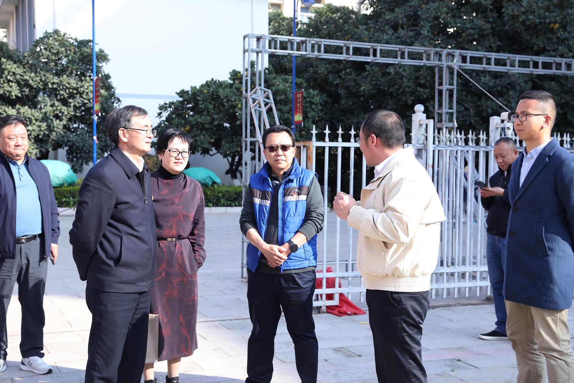 aee7a6ad305f4ffea0e962d7577f79d5.jpg aee7a6ad305f4ffea0e962d7577f79d5.jpg