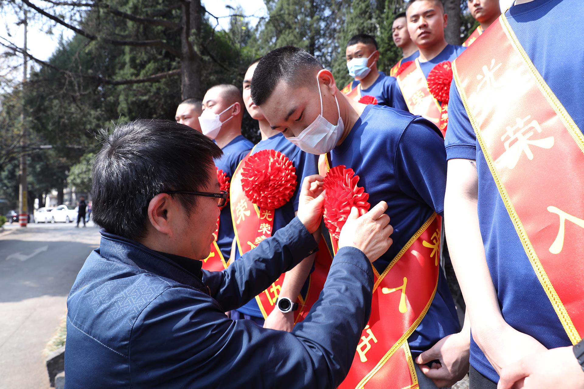 48d70dd90d0544d08ad7d5d766f1873c.jpg 48d70dd90d0544d08ad7d5d766f1873c.jpg