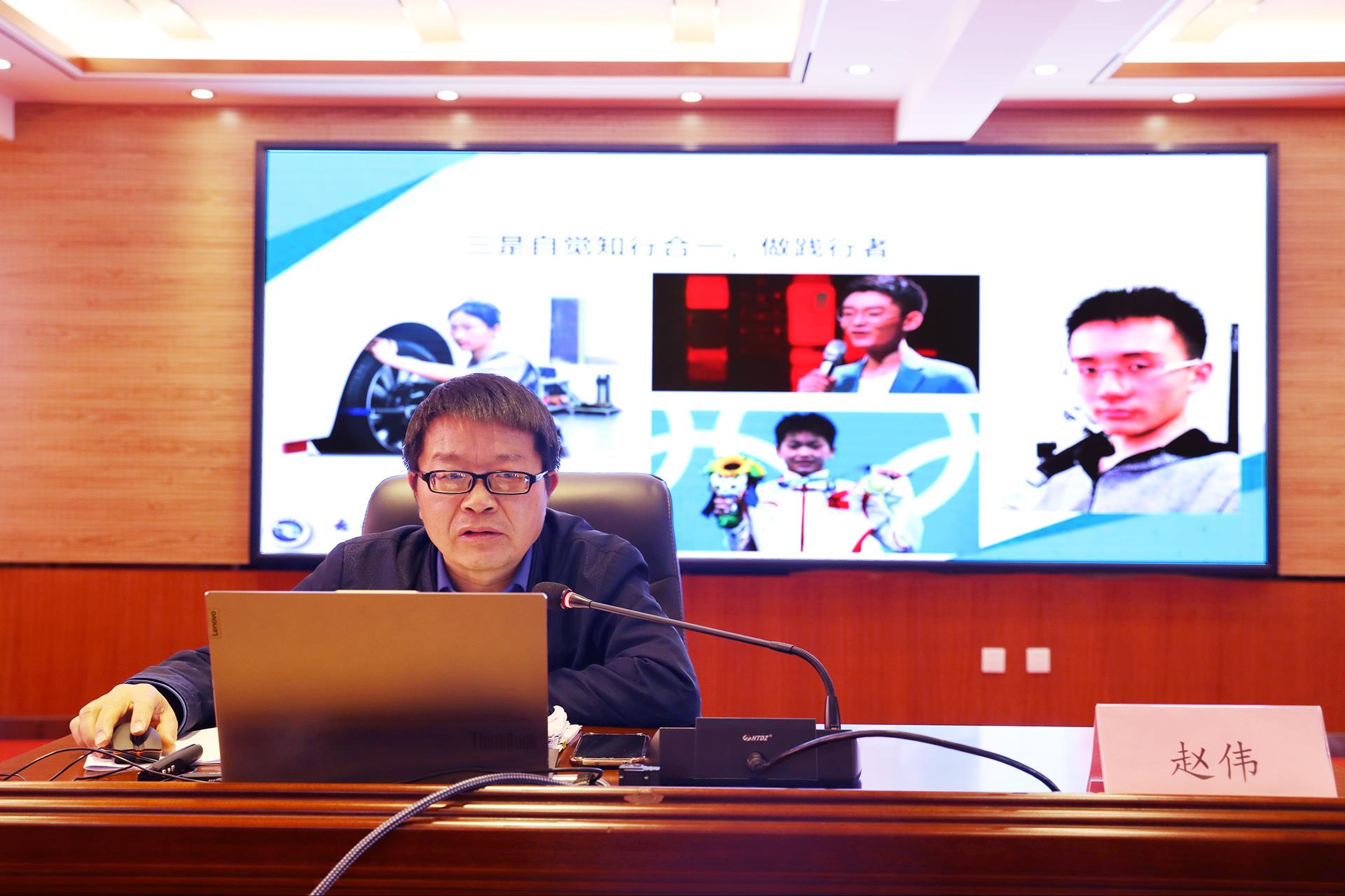 fced3b1b2dbd4136ad4d359f8a0d0917.jpg fced3b1b2dbd4136ad4d359f8a0d0917.jpg