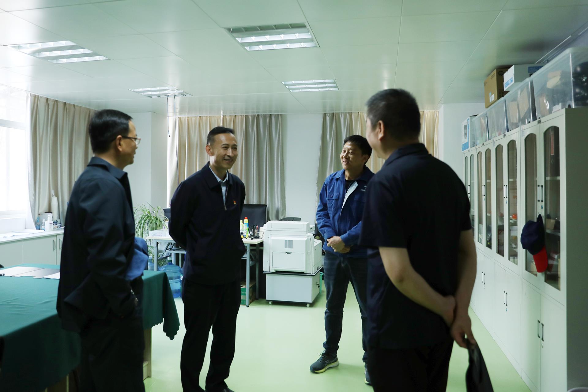 134333407f8d4dc1bc07f2b64bc1d1f2.jpg 134333407f8d4dc1bc07f2b64bc1d1f2.jpg