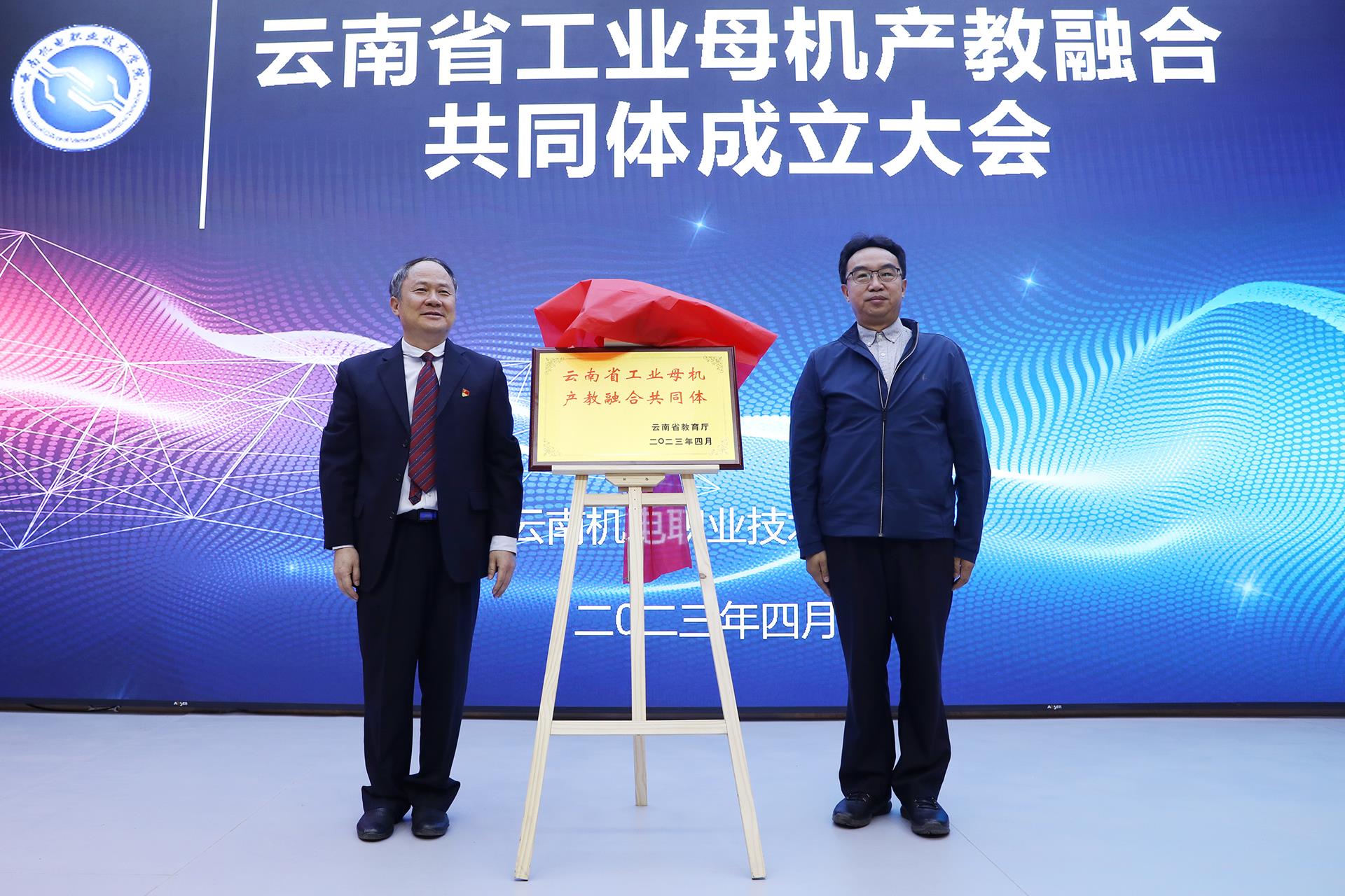 bb50b5a039ba43f58451ffc114f882b9.jpg bb50b5a039ba43f58451ffc114f882b9.jpg