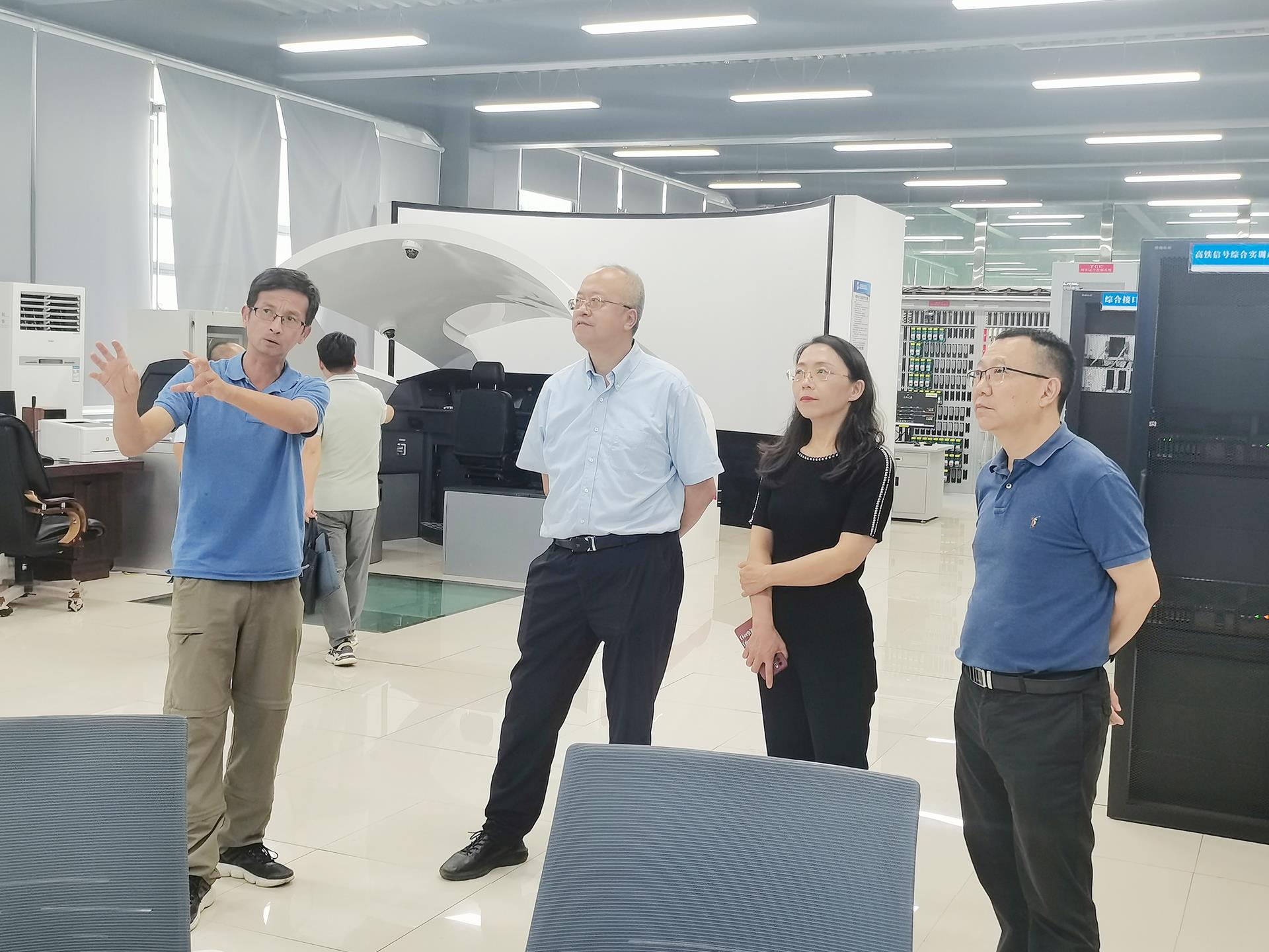 51ab929c15e74449a8a706abd1f4b13f.jpg 51ab929c15e74449a8a706abd1f4b13f.jpg