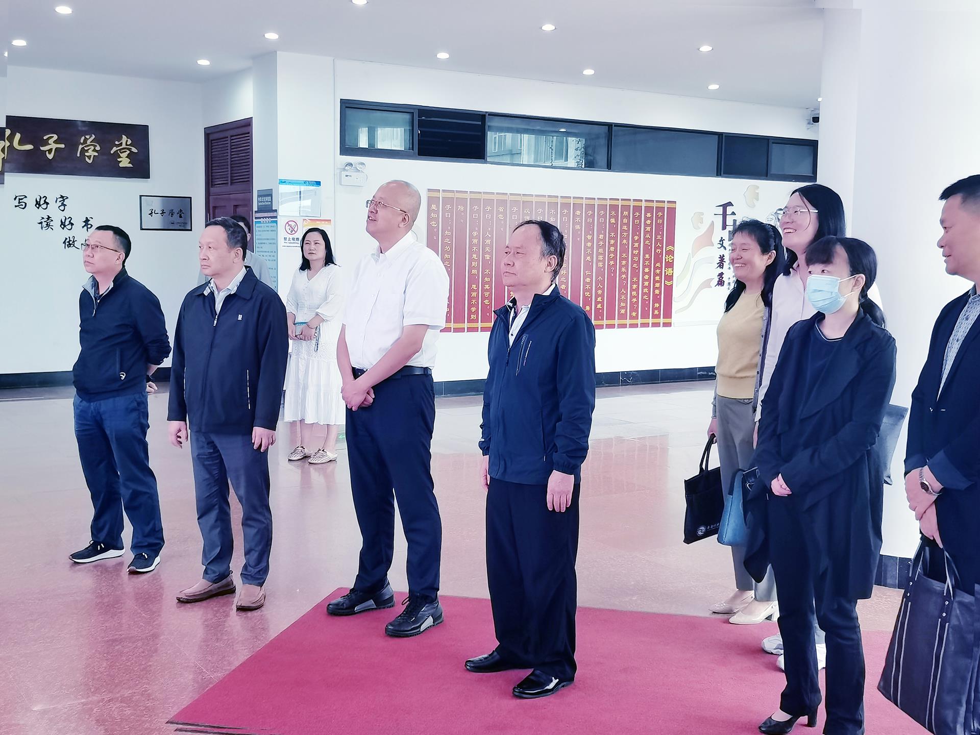 ad15dc48cb074702b6faa4b5757fce2e.jpg ad15dc48cb074702b6faa4b5757fce2e.jpg