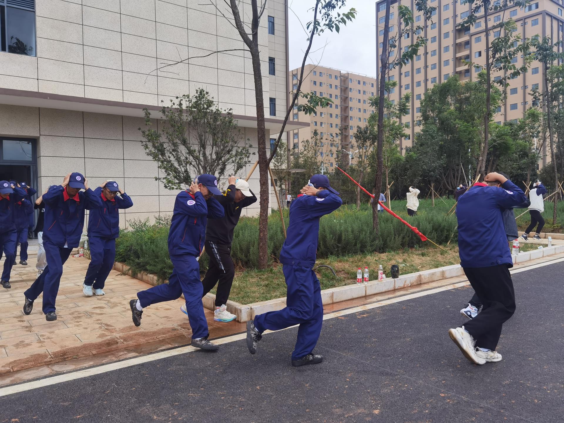 5053895a2f404240bb6707bad88e989e.jpg 5053895a2f404240bb6707bad88e989e.jpg