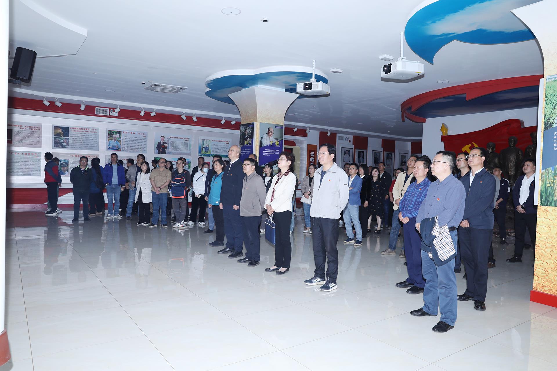 60c37561ec3649b9a2f59f17fec11835.jpg 60c37561ec3649b9a2f59f17fec11835.jpg