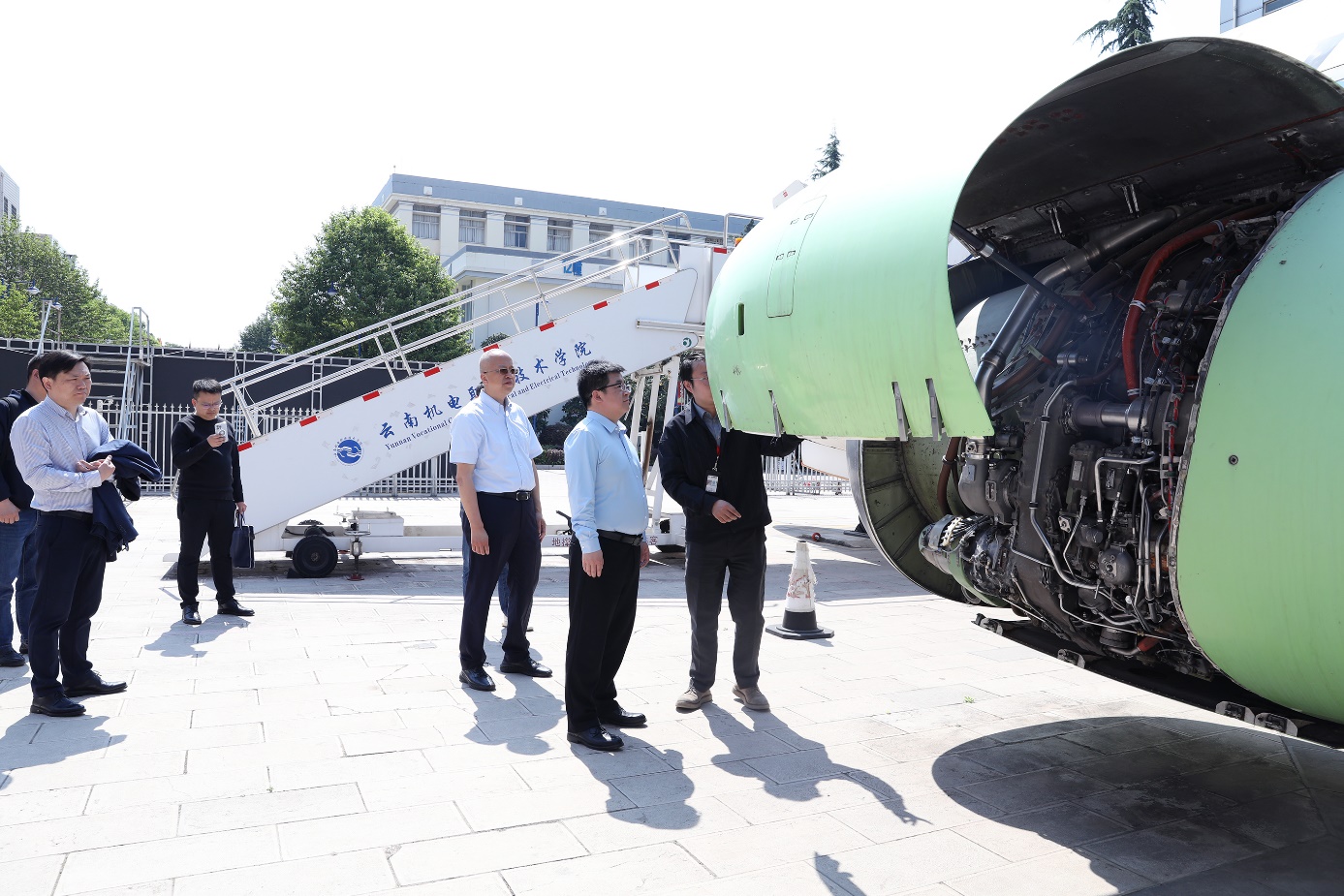 5a83c2f28aae46d788a02e006134fda2.jpg 5a83c2f28aae46d788a02e006134fda2.jpg